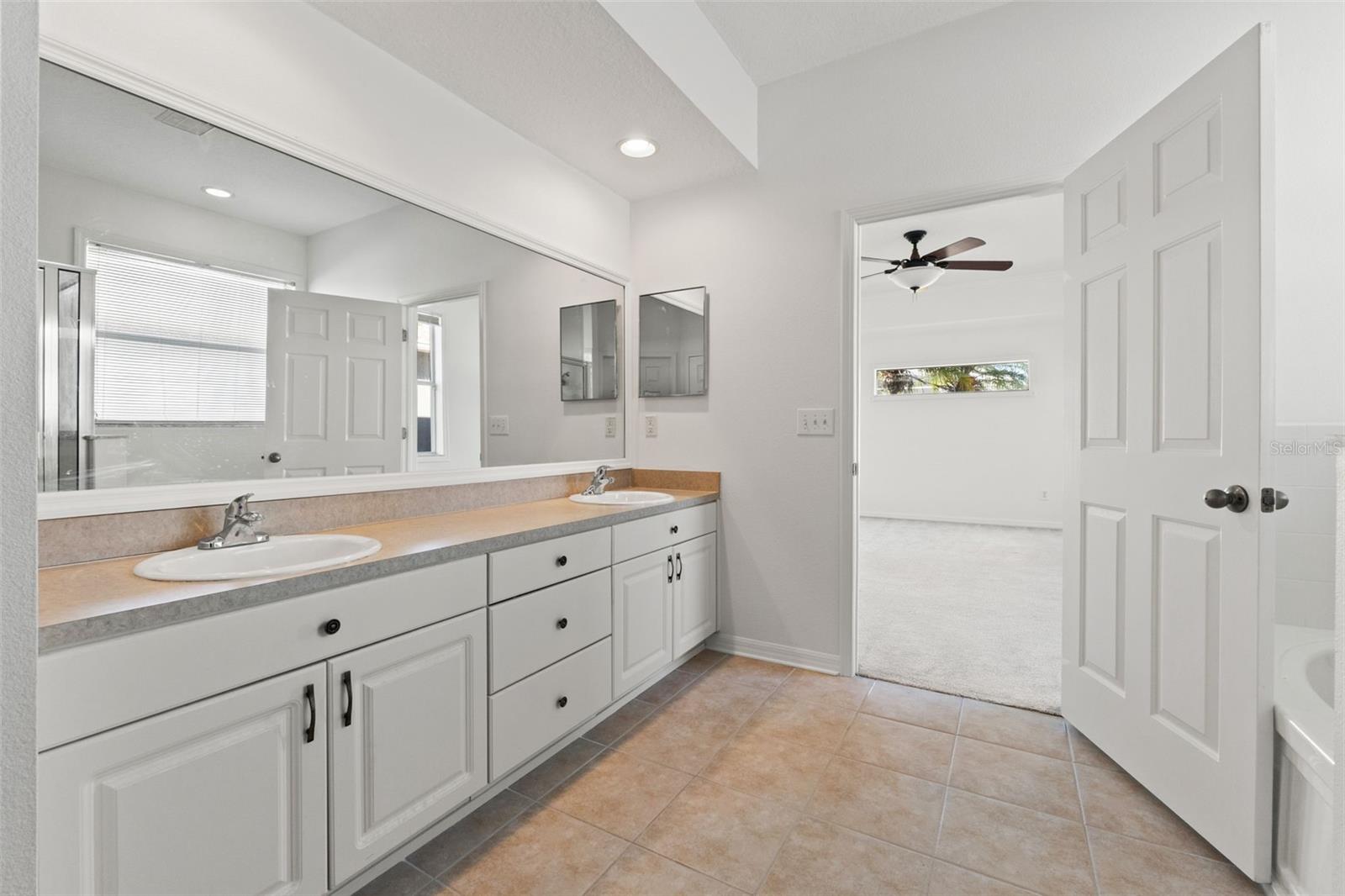 SUNCOAST MEADOWS INCREMENT 01 - Residential