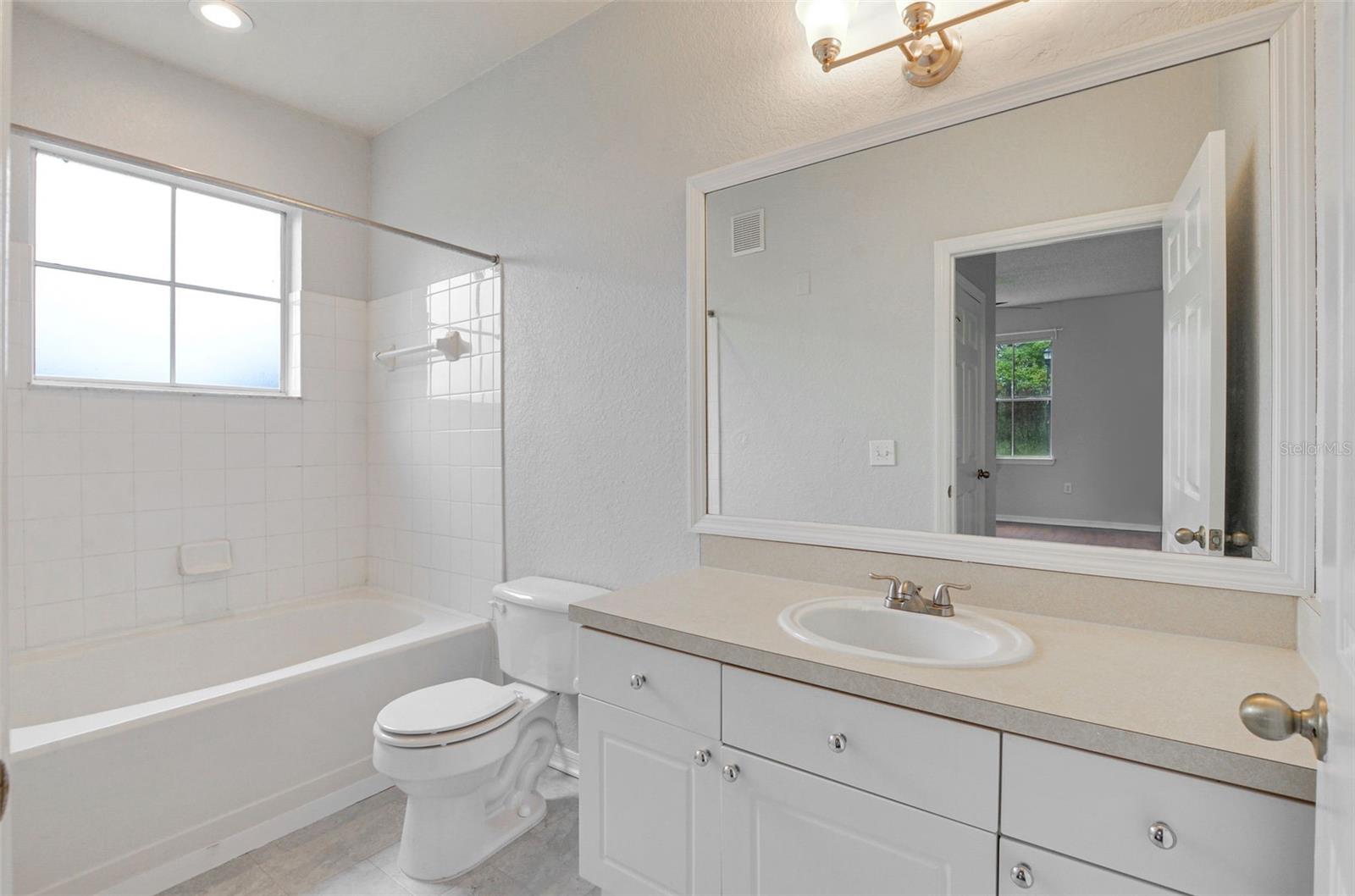 THE ENCLAVE AT RICHMOND PLACE - Residential Lease