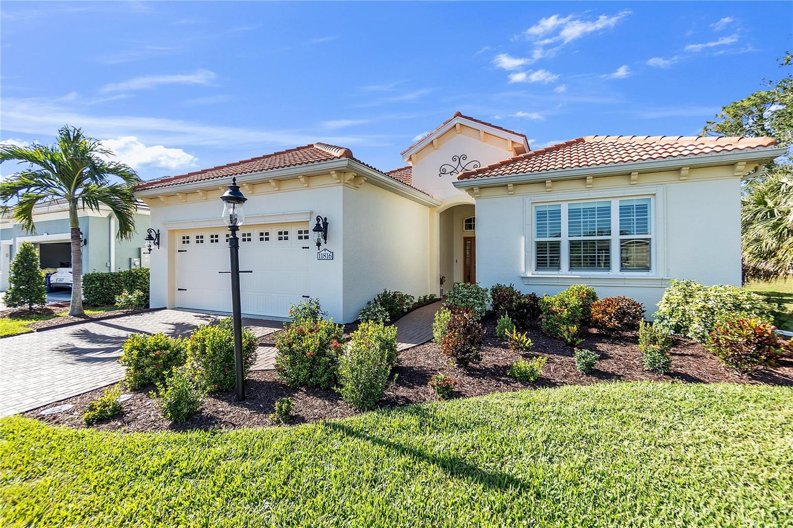 11816 ALTAMONTE COURT