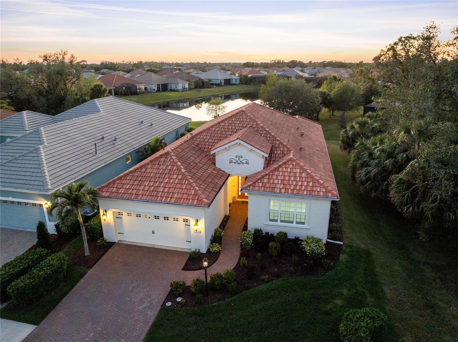 11816 ALTAMONTE COURT