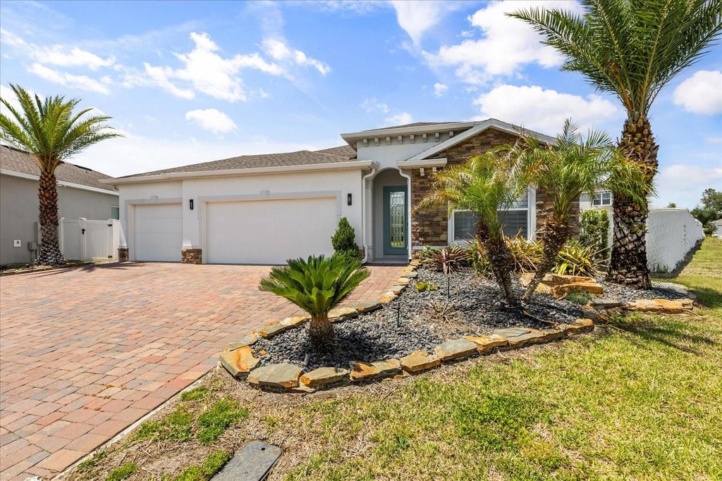 Photo of 4385 Silver Creek Street, Kissimmee, FL 34744 (MLS # S5148650)