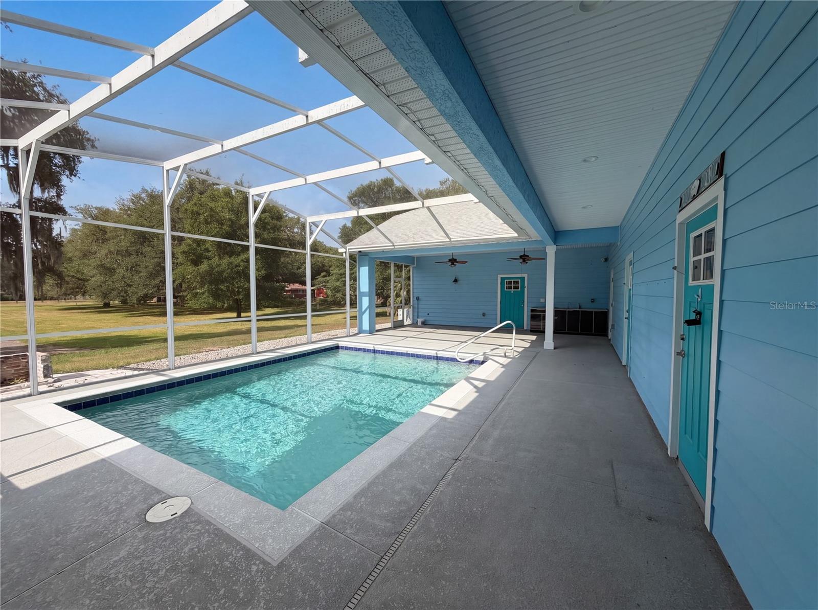 SOUTH - Residential