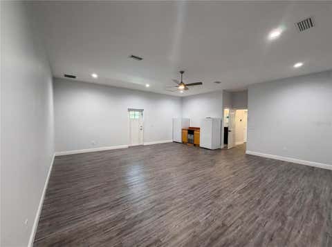 Tiny photo for 2700 Westside Drive, Leesburg, FL 34748 (MLS # O6409123)