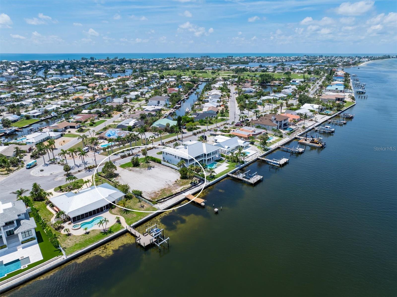 KEY ROYALE 12TH ADD - Land