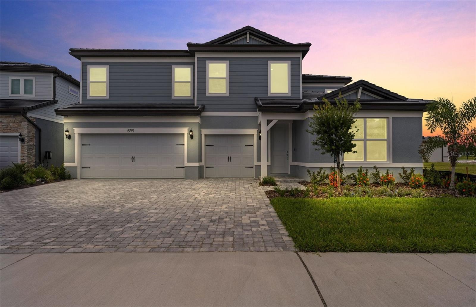 TWO RIVERS - Residential