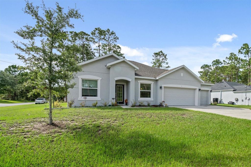 Photo of 5 Bud Hollow Drive, Palm Coast, FL 32137 (MLS # FC310521)