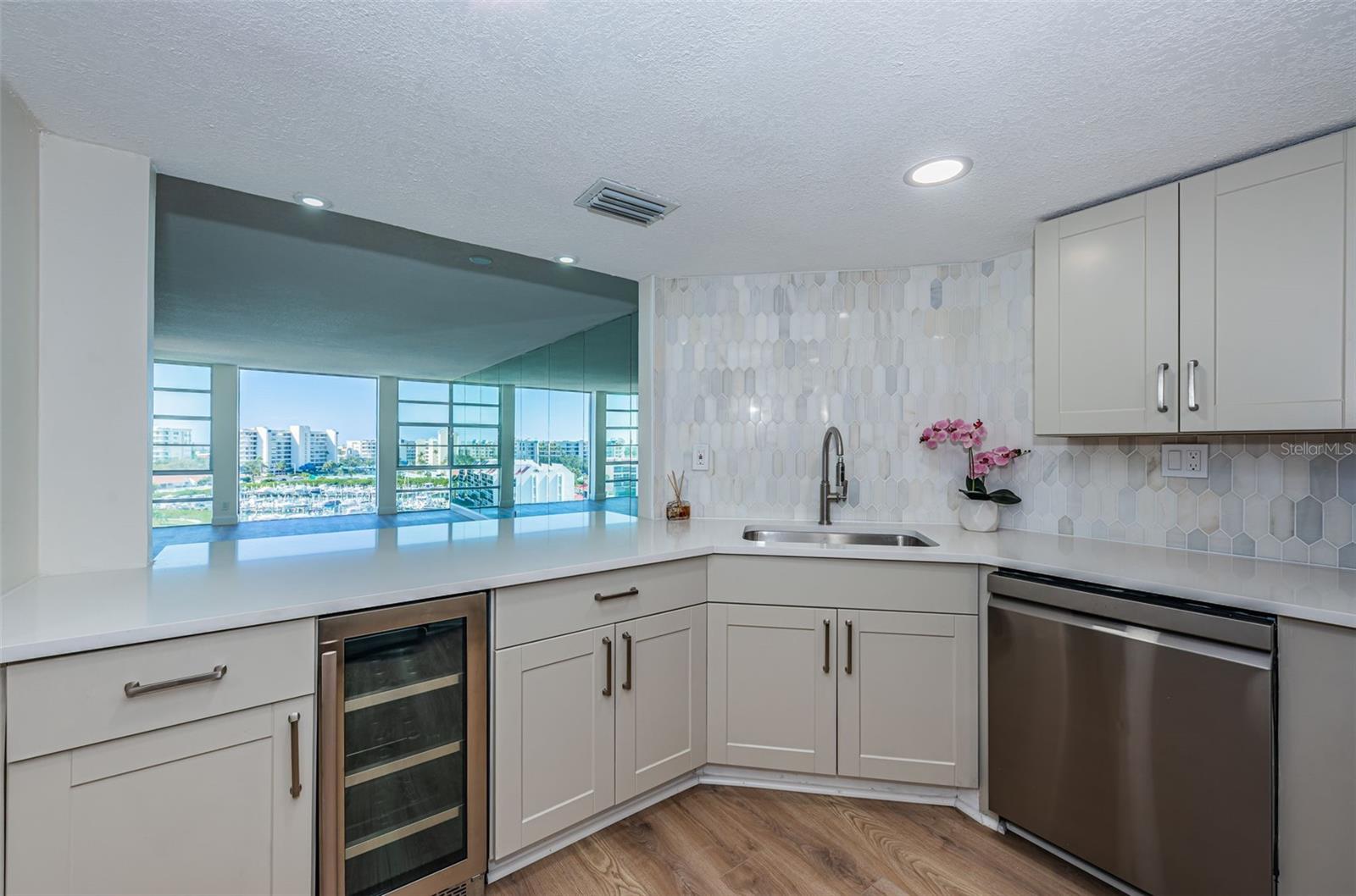 BAY ISLAND GROUP 1 - Residential