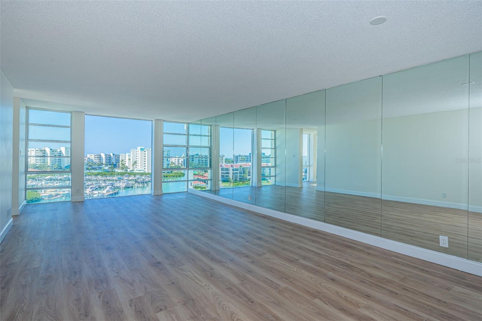 BAY ISLAND GROUP 1 - Residential