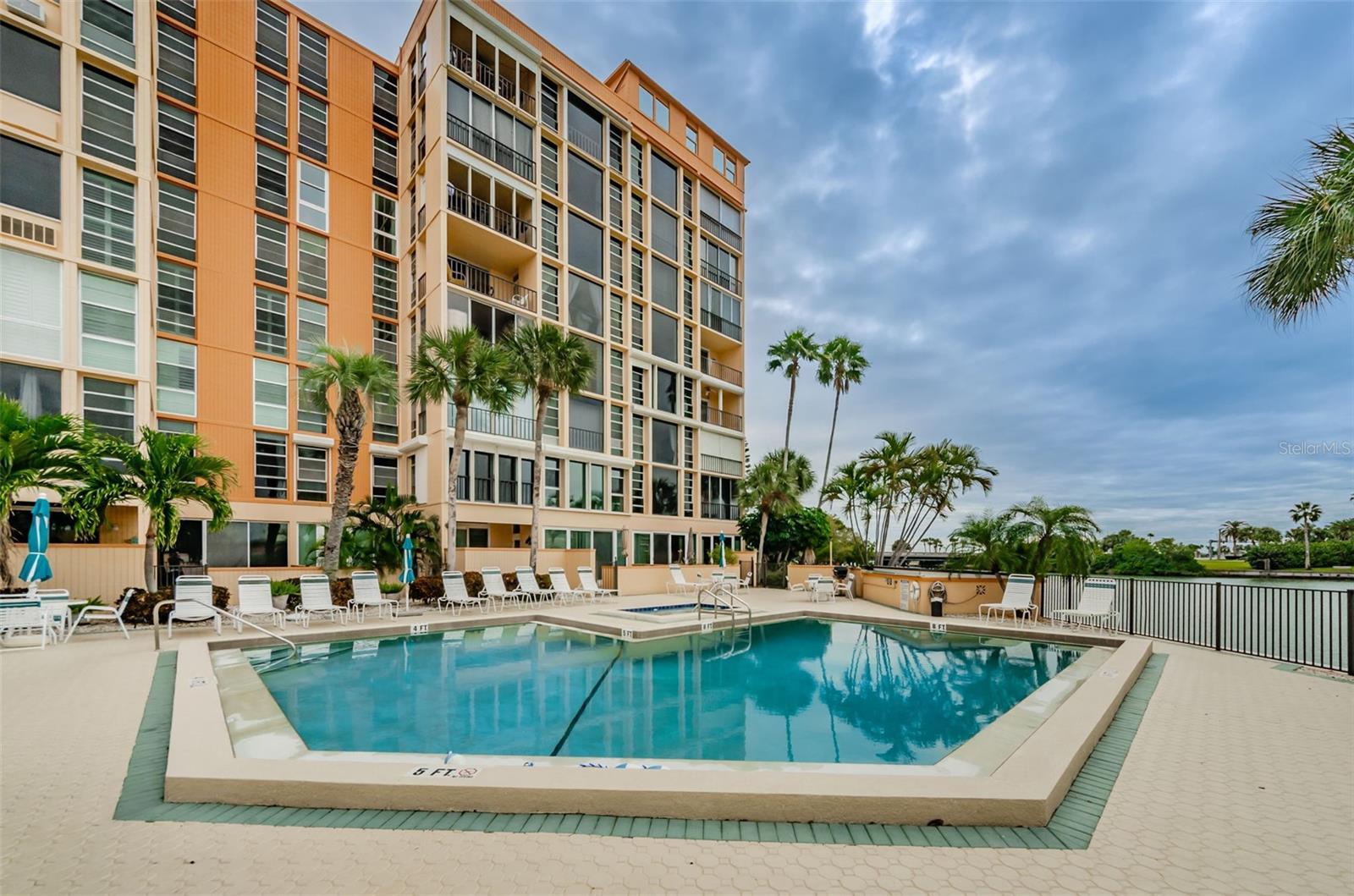 BAY ISLAND GROUP 1 - Residential