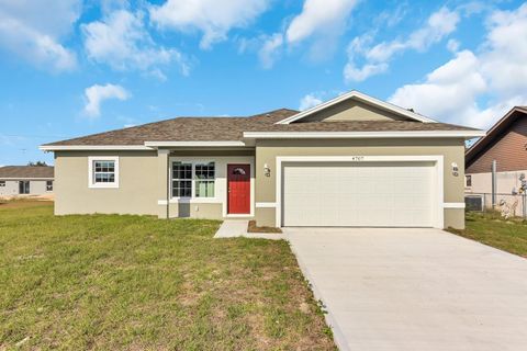 A home in CITRUS SPRINGS