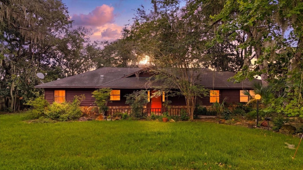 Photo of 1215 S Fir Terrace, Inverness, FL 34450 (MLS # OM729499)