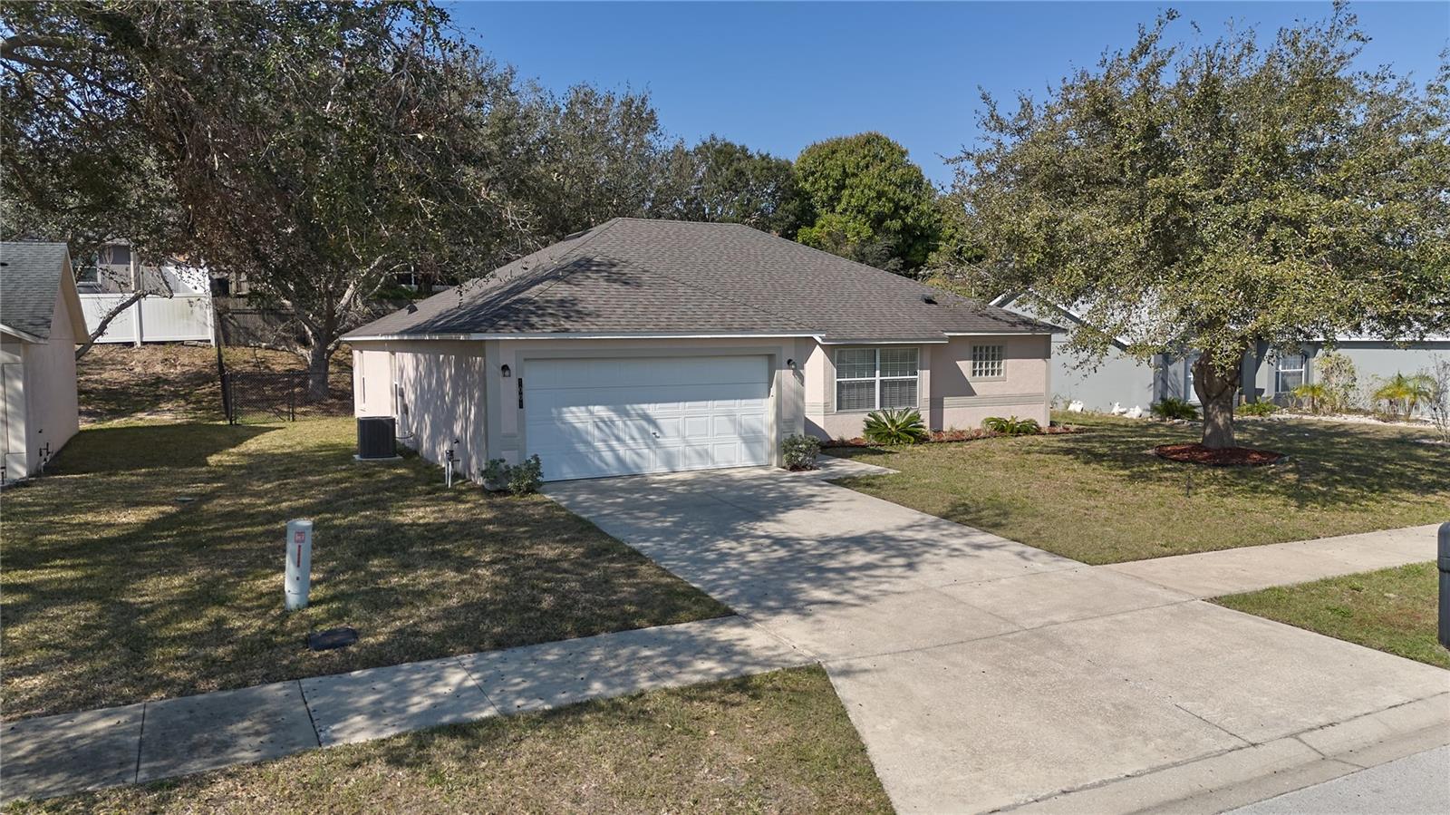 1001 WILLOW RUN ST.
