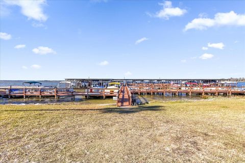 Tiny photo for 113 Tropical Lane, Leesburg, FL 34748 (MLS # G5112606)