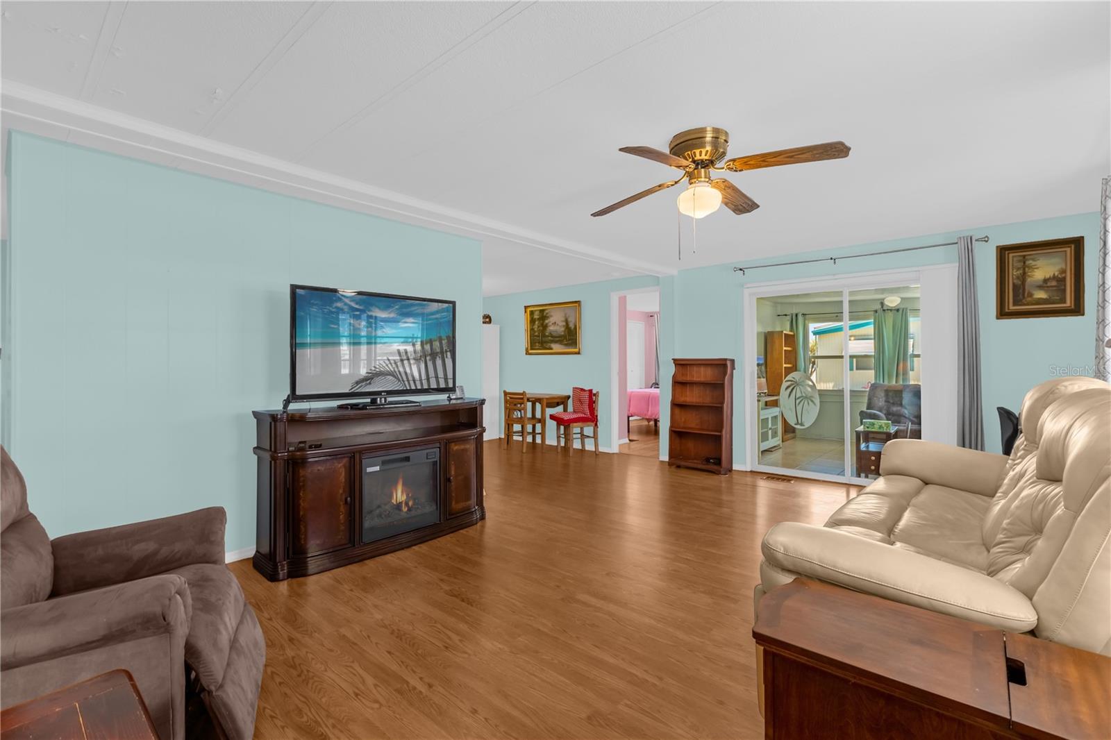 113 TROPICAL LANE