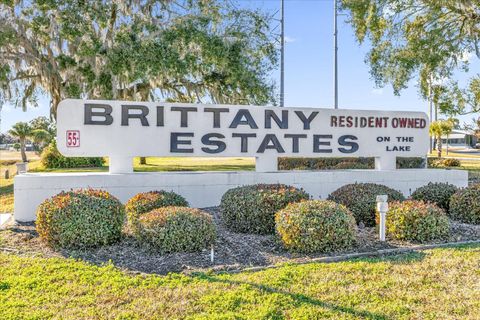 Tiny photo for 113 Tropical Lane, Leesburg, FL 34748 (MLS # G5112606)