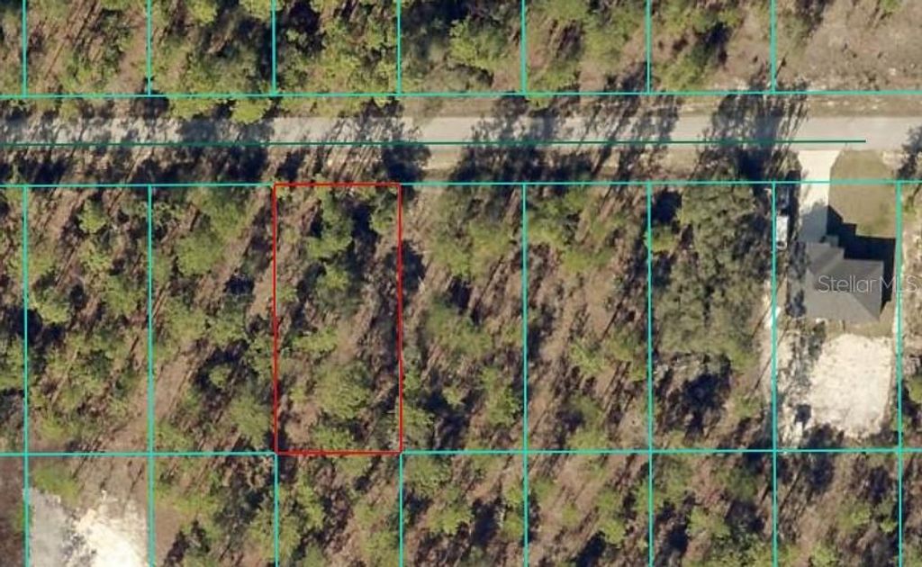 Photo of Tbd NW Tamarind Lane, Dunnellon, FL 34431 (MLS # OM714950)