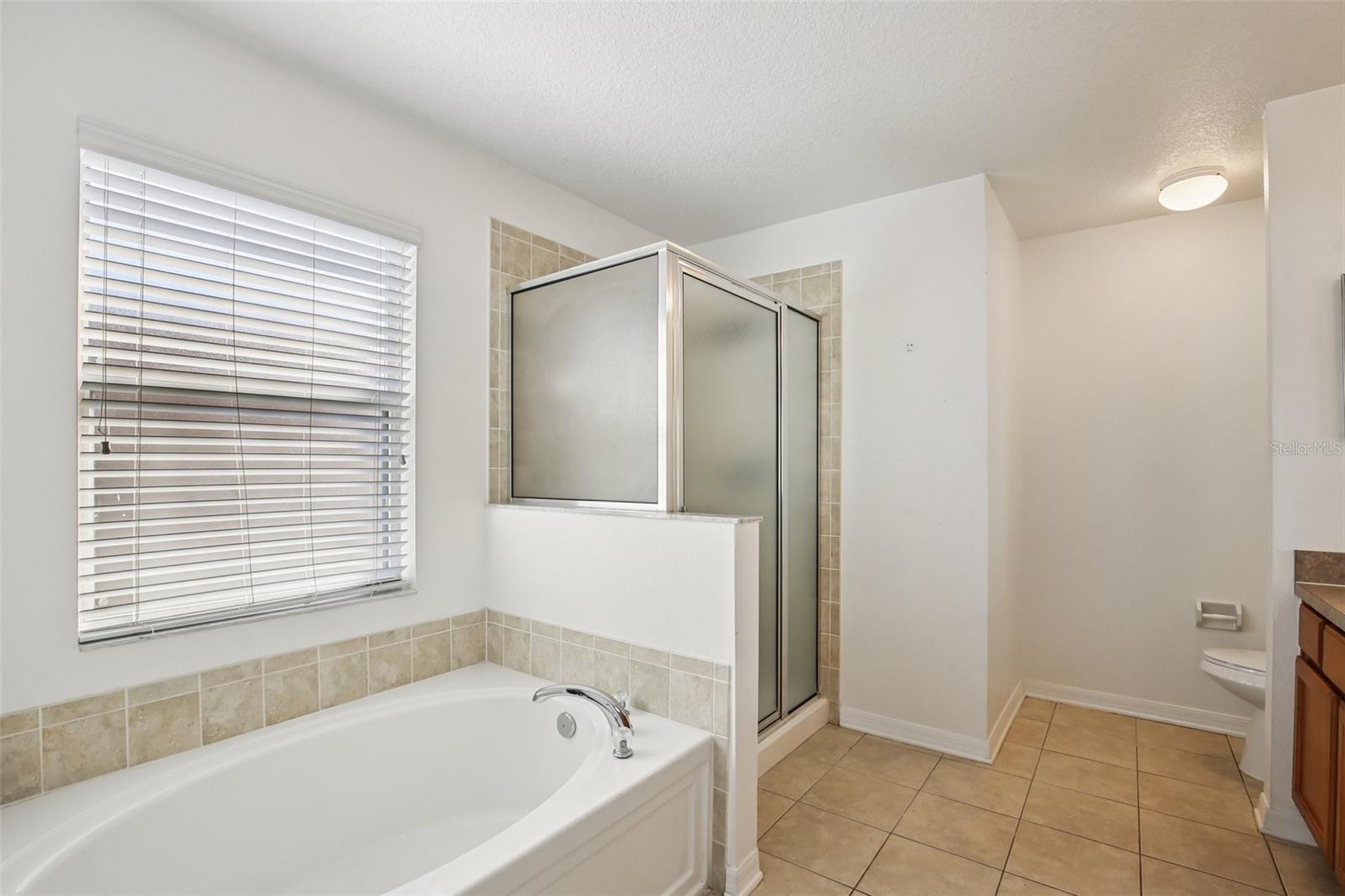 RIVER WALK - Residential