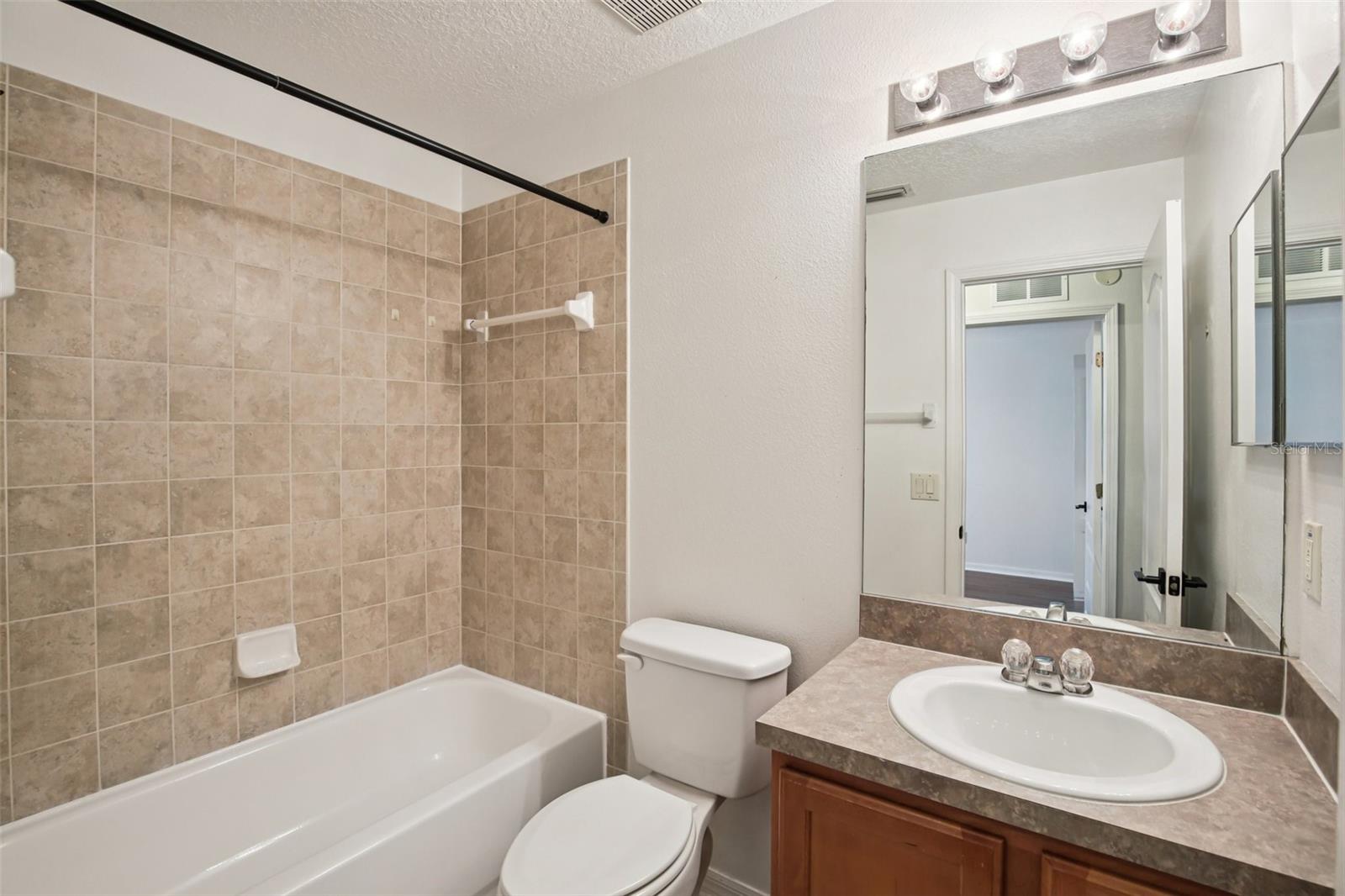 RIVER WALK - Residential