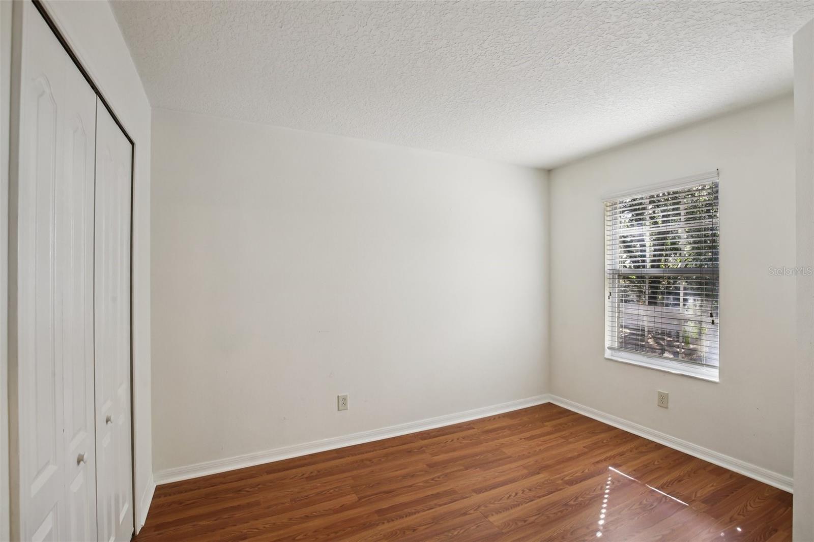 RIVER WALK - Residential