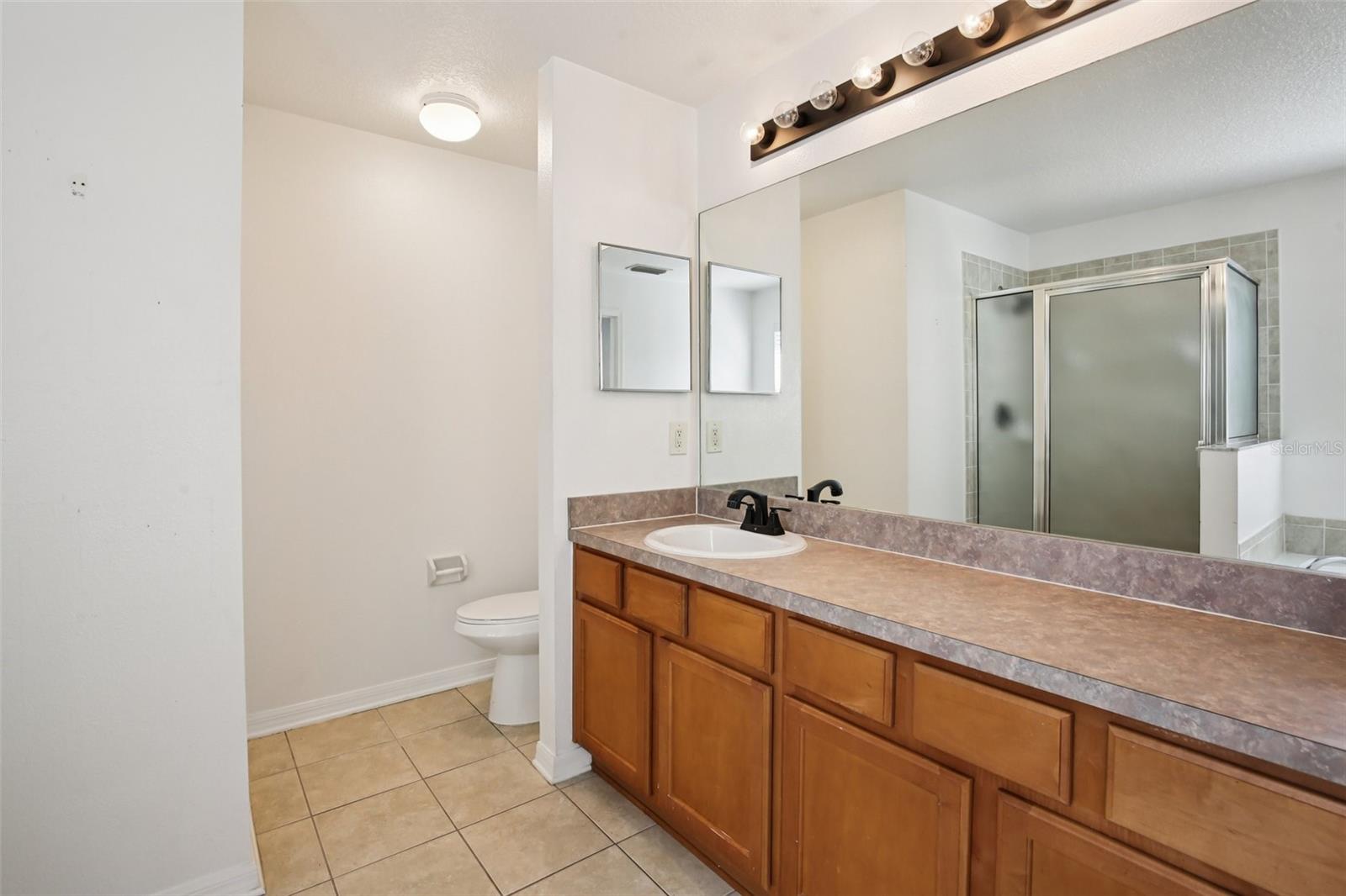 RIVER WALK - Residential