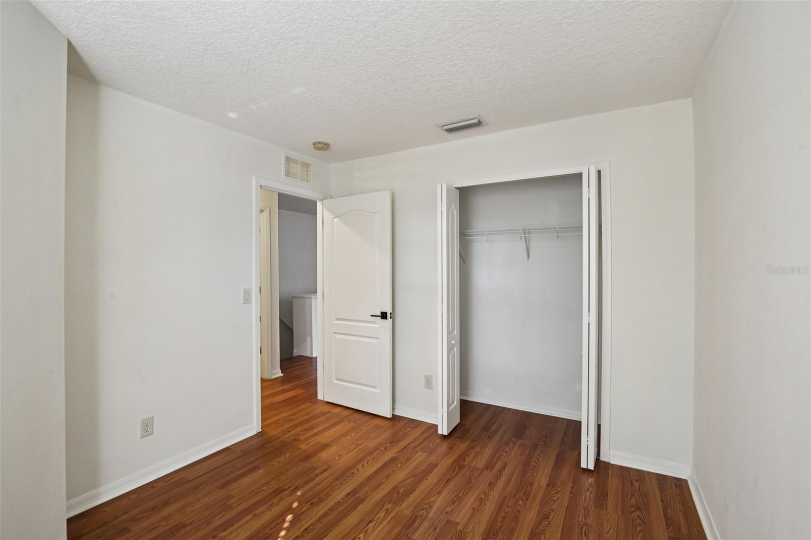 RIVER WALK - Residential