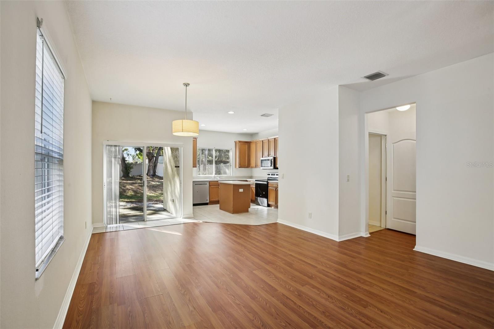 RIVER WALK - Residential