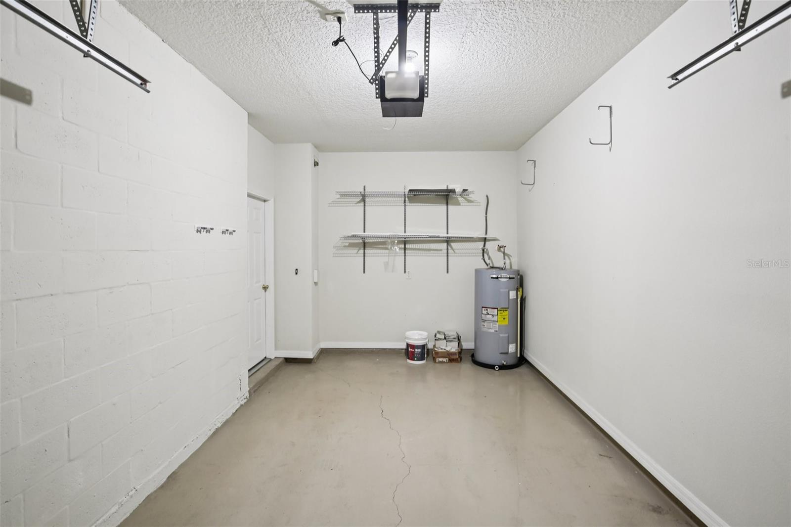 RIVER WALK - Residential