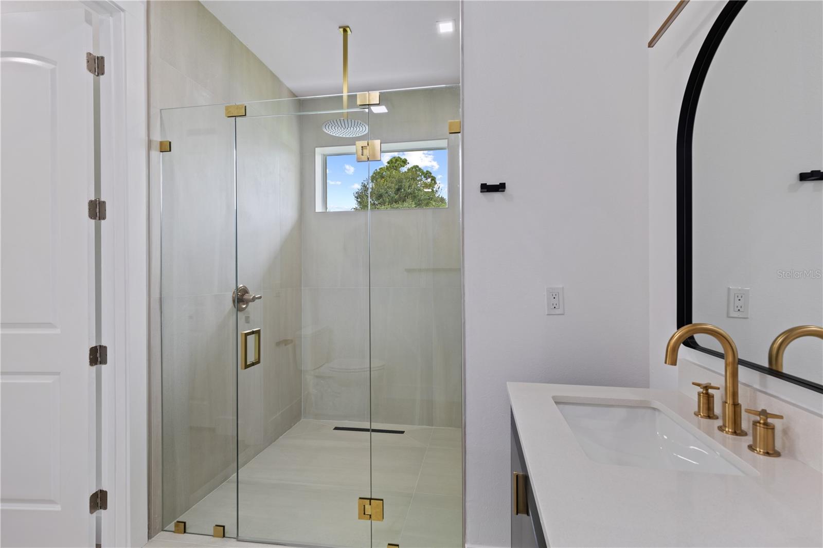 SUN N LAKES - Residential