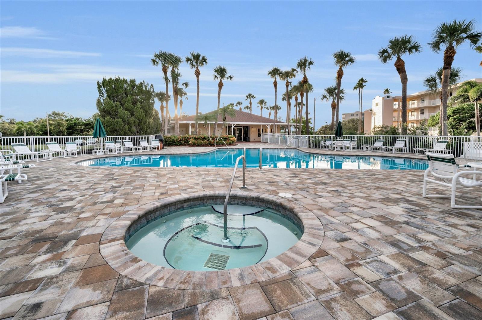 SHORES OF LONG BAYOU CONDO - Residential