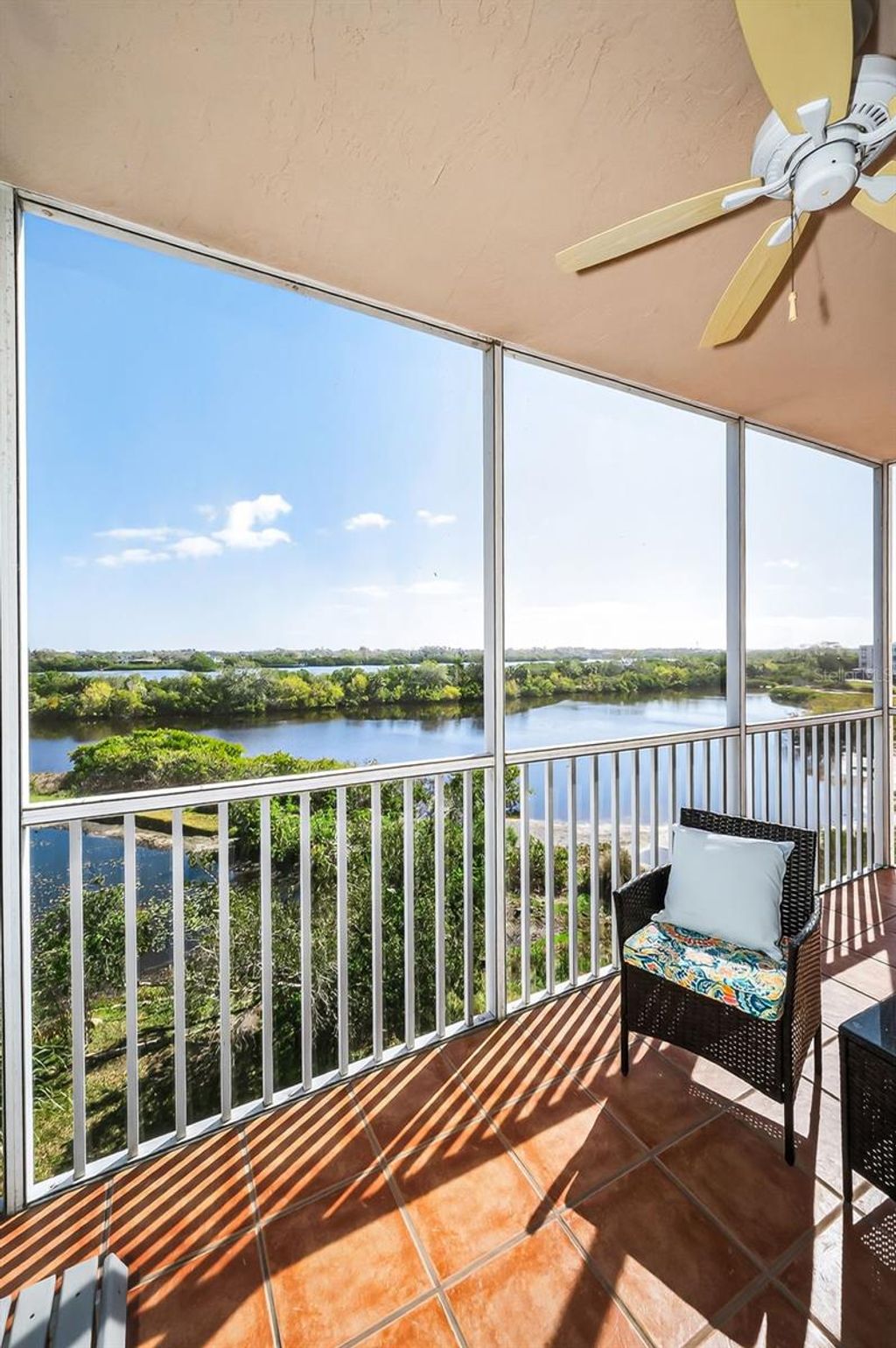 Photo of 6475 Shoreline Drive #5301, St Petersburg, FL 33708 (MLS # TB8473005)