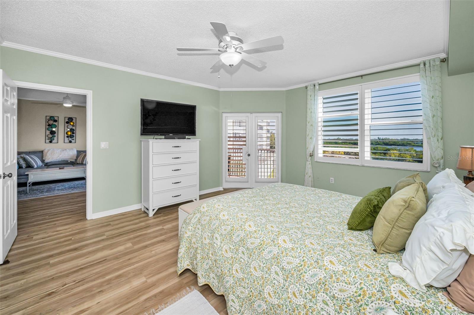 SHORES OF LONG BAYOU CONDO - Residential