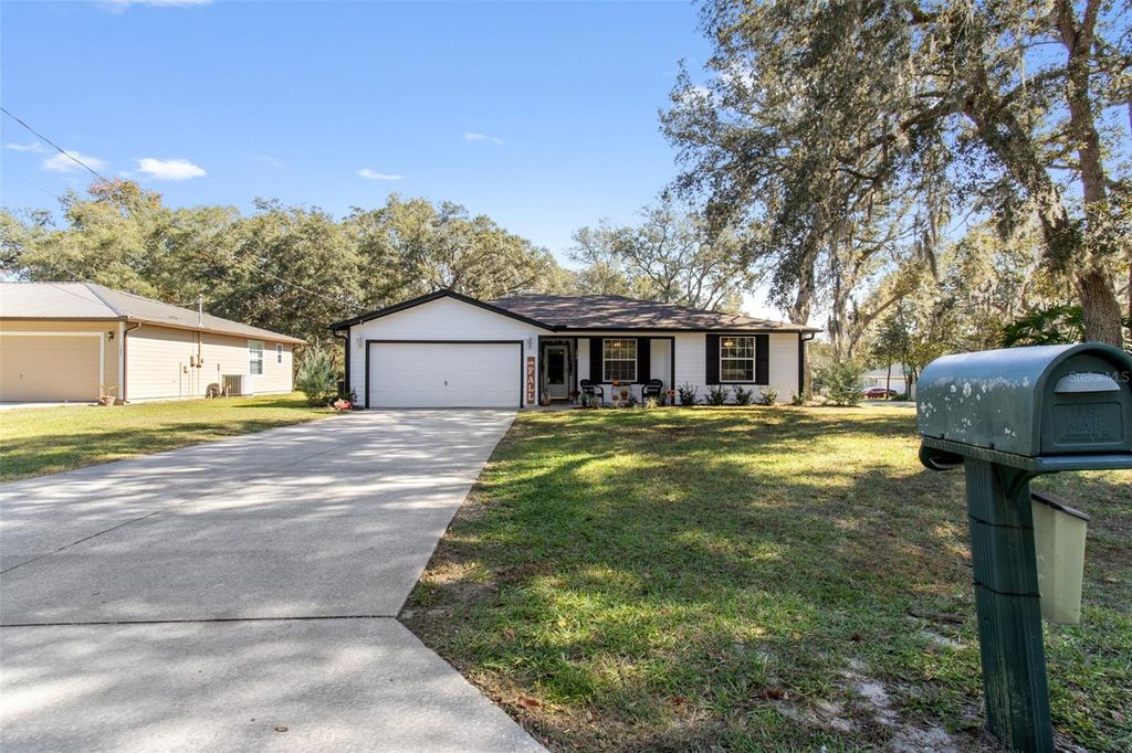 Photo of 193 S Fitzpatrick Avenue, Inverness, FL 34453 (MLS # TB8449868)