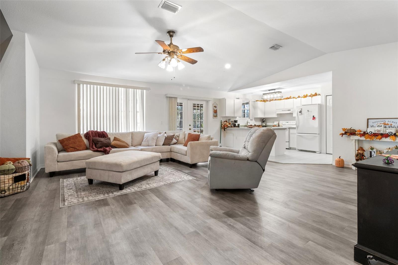 INVERNESS HIGHLANDS UNIT 01 - Residential