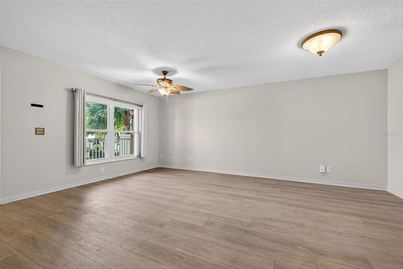 2231 UTOPIAN DRIVE E 219