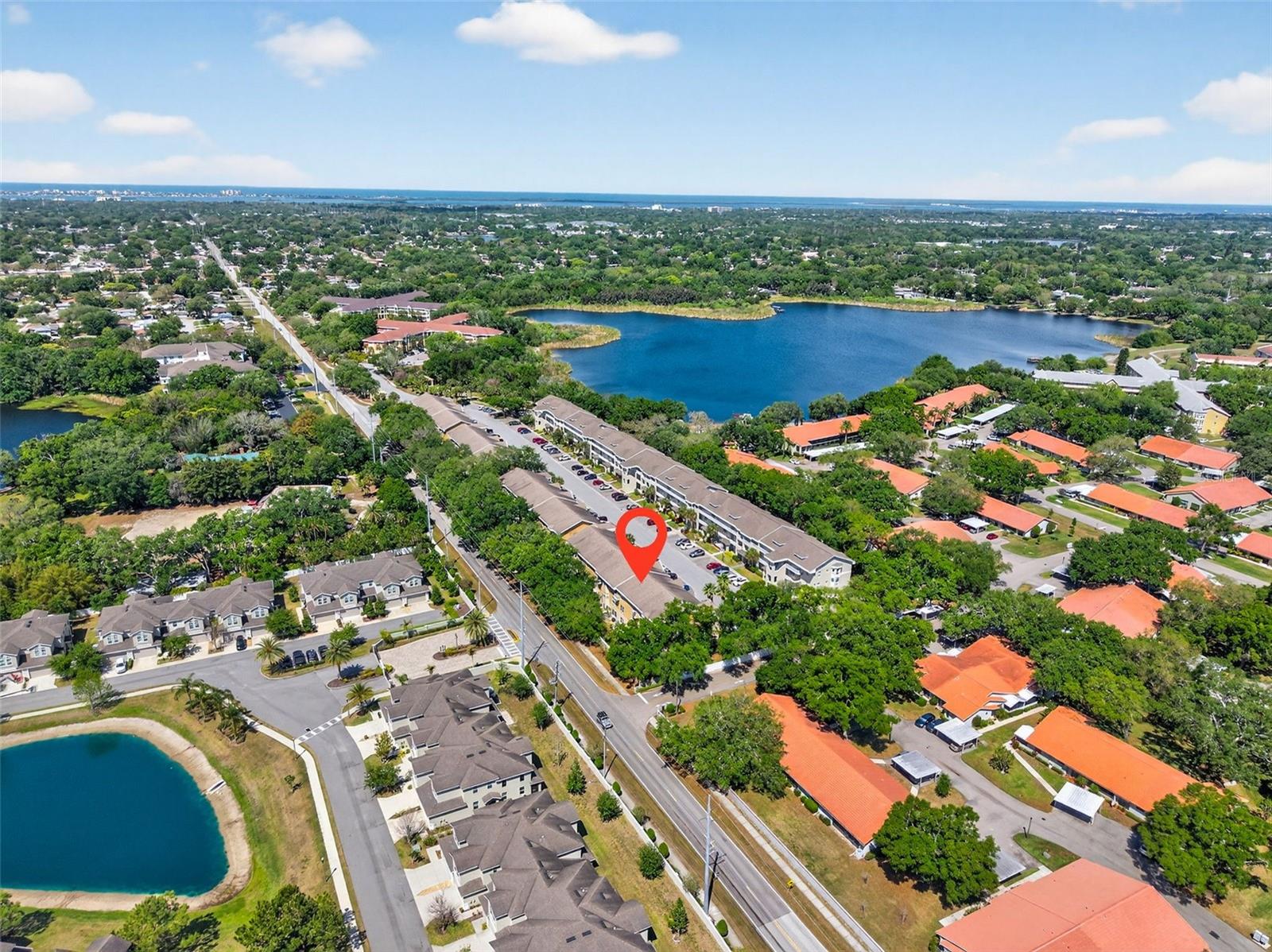 ON TOP OF THE WORLD - Residential