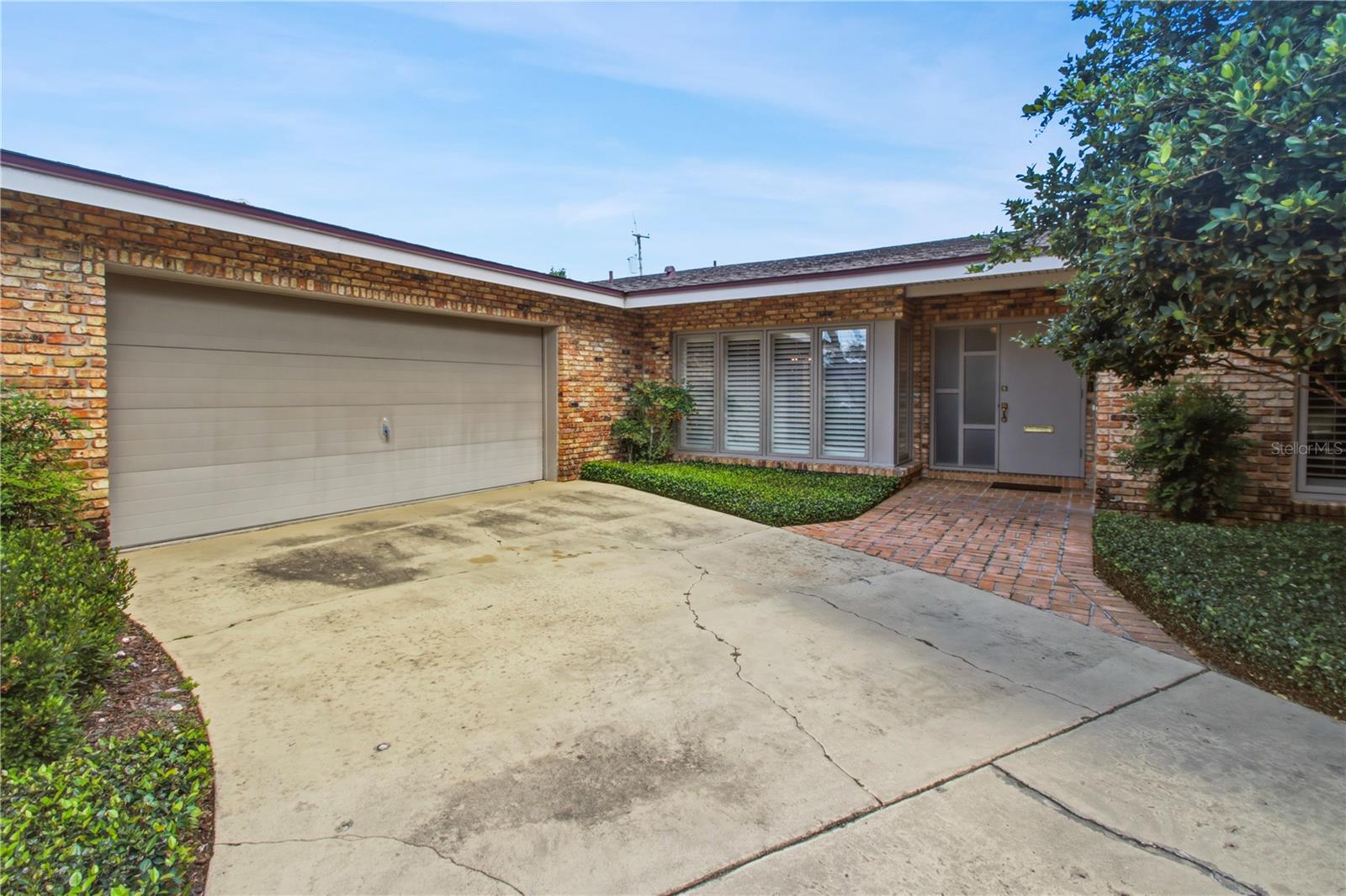 SPRING LAKE TERRACE - Residential