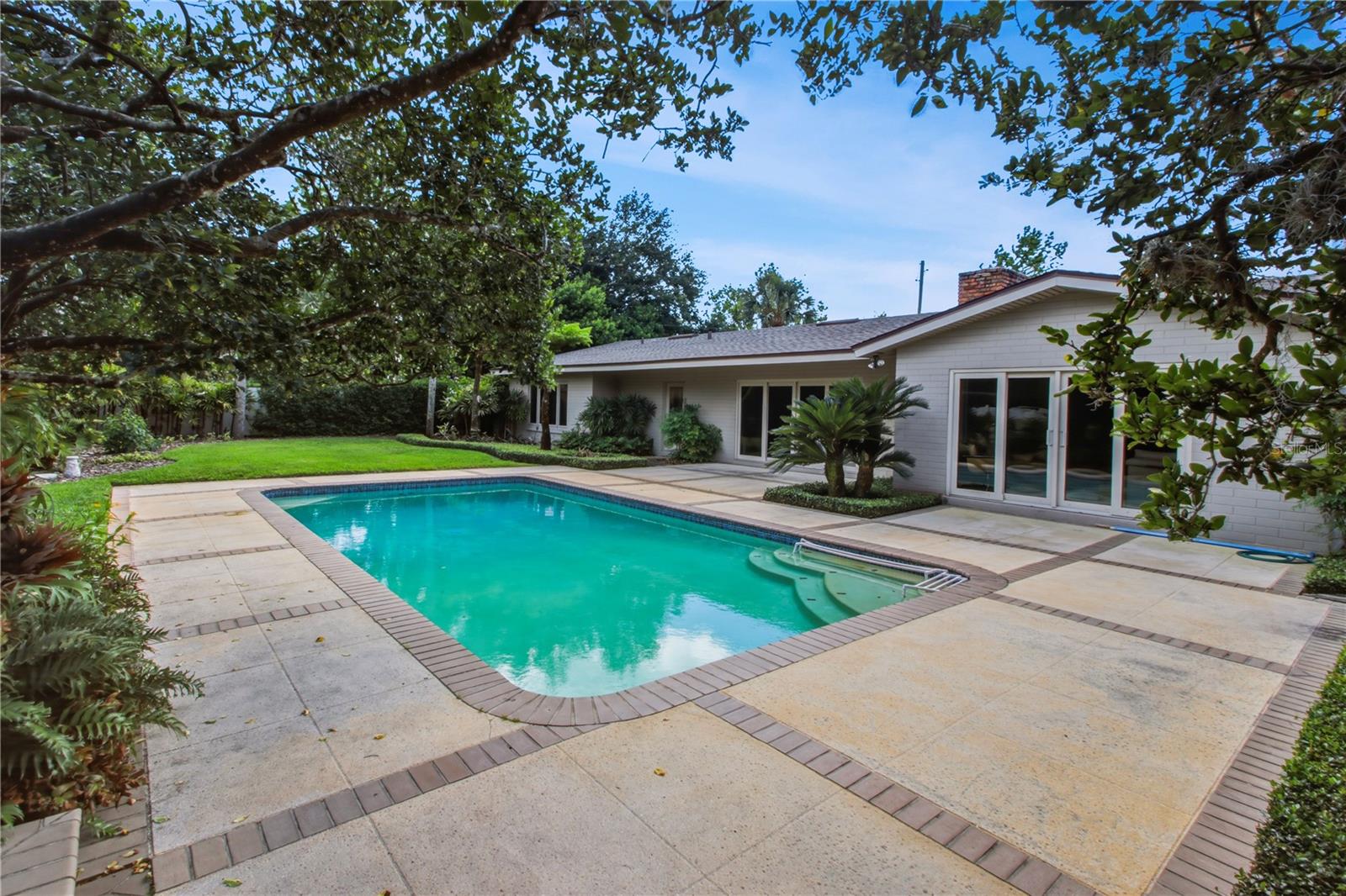 SPRING LAKE TERRACE - Residential