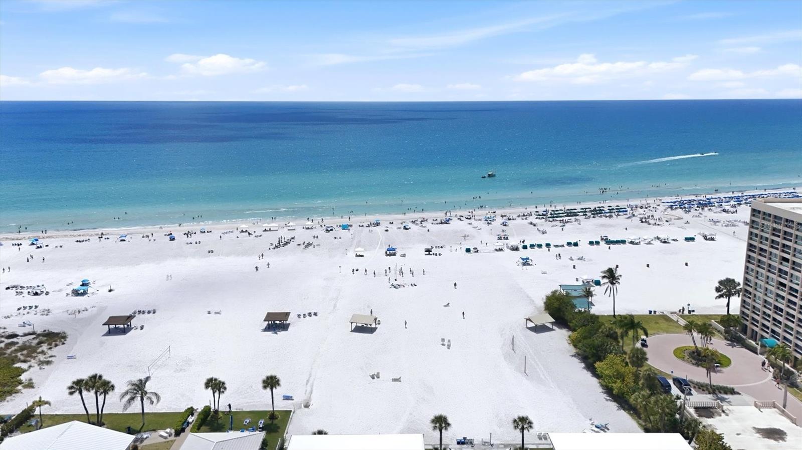 PROVINCIAL GARDENS - Residential