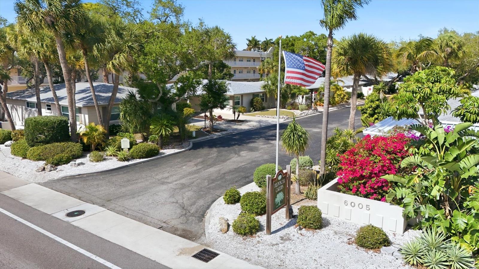 PROVINCIAL GARDENS - Residential