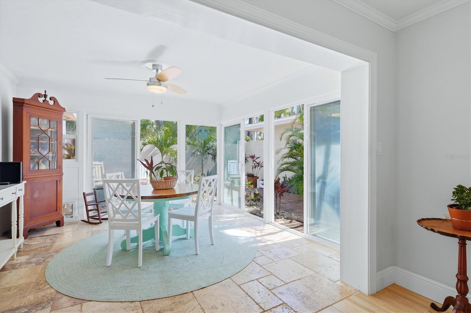 PROVINCIAL GARDENS - Residential