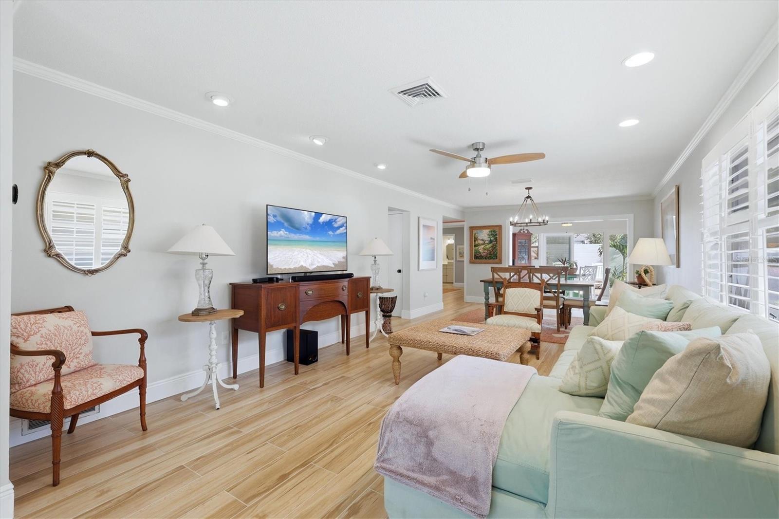 6005 MIDNIGHT PASS ROAD S6