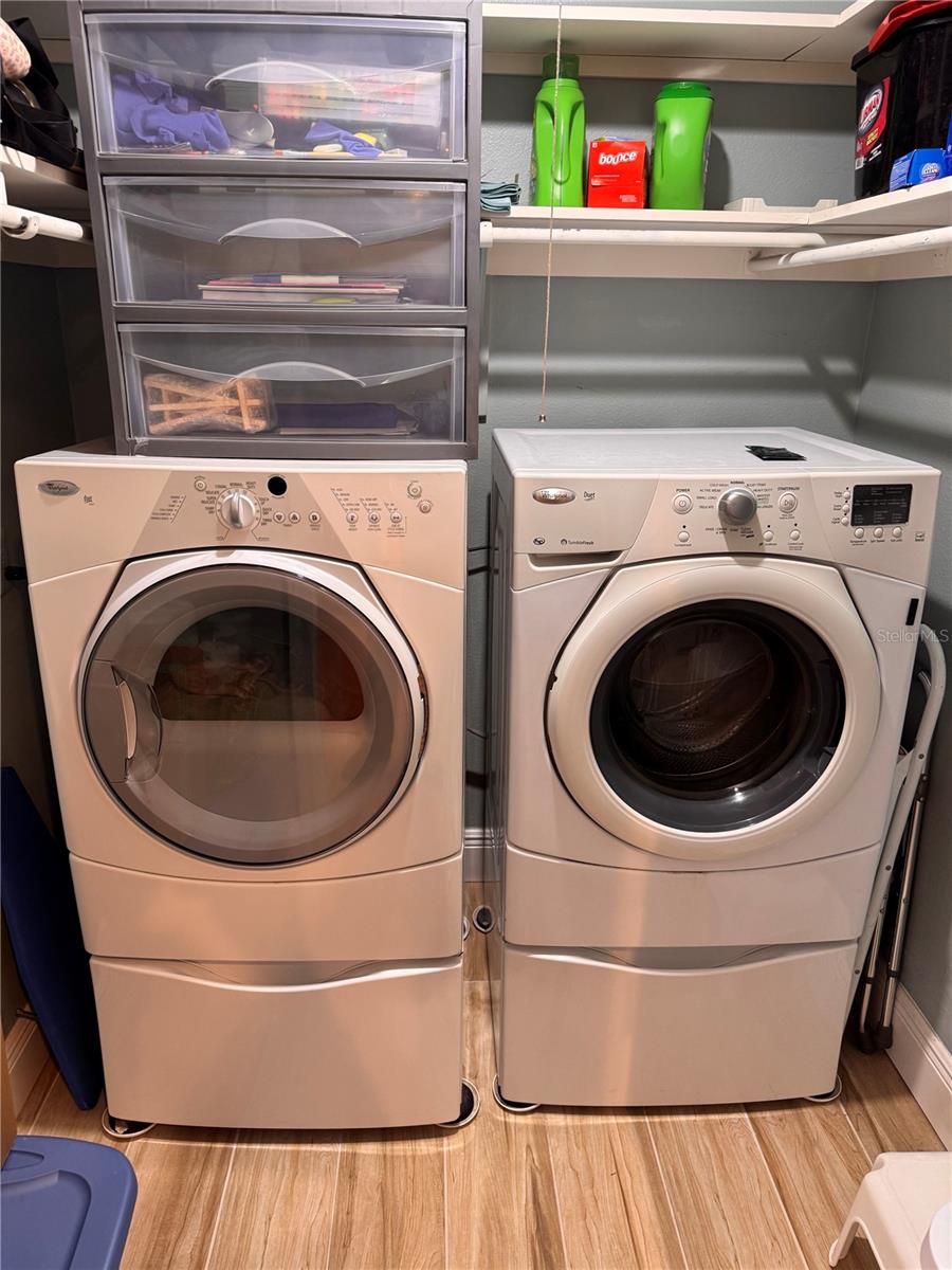 PROVINCIAL GARDENS - Residential