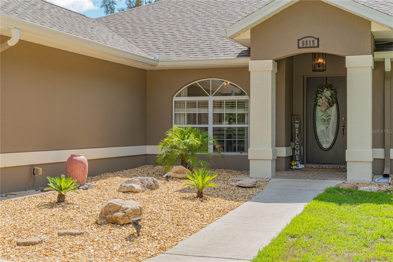 5615 SW 186TH COURT