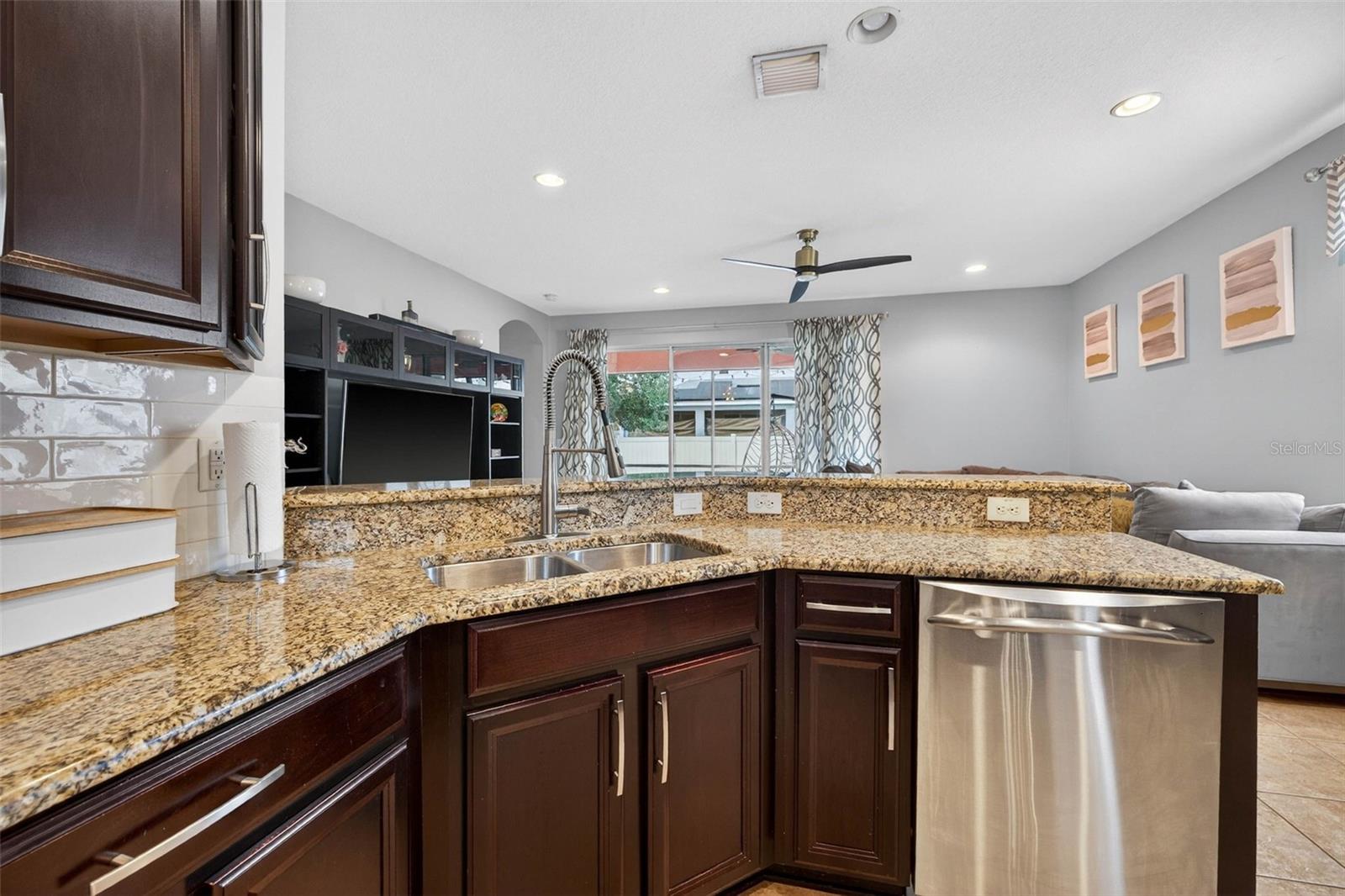 CHANNING PARK - Residential