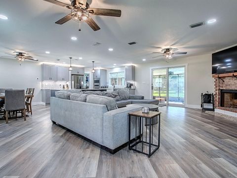 Tiny photo for 111 Cardinal Lane, Eustis, FL 32726 (MLS # G5109605)