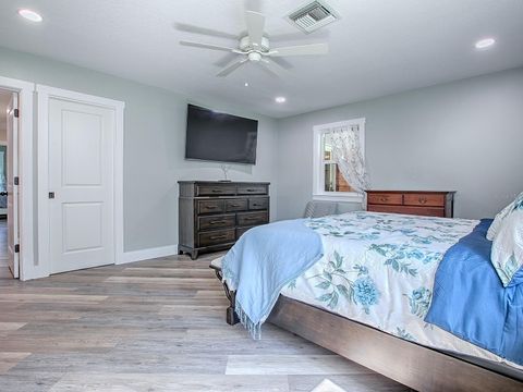 Tiny photo for 111 Cardinal Lane, Eustis, FL 32726 (MLS # G5109605)