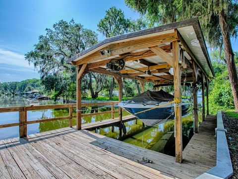 Tiny photo for 111 Cardinal Lane, Eustis, FL 32726 (MLS # G5109605)