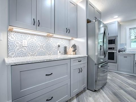 Tiny photo for 111 Cardinal Lane, Eustis, FL 32726 (MLS # G5109605)