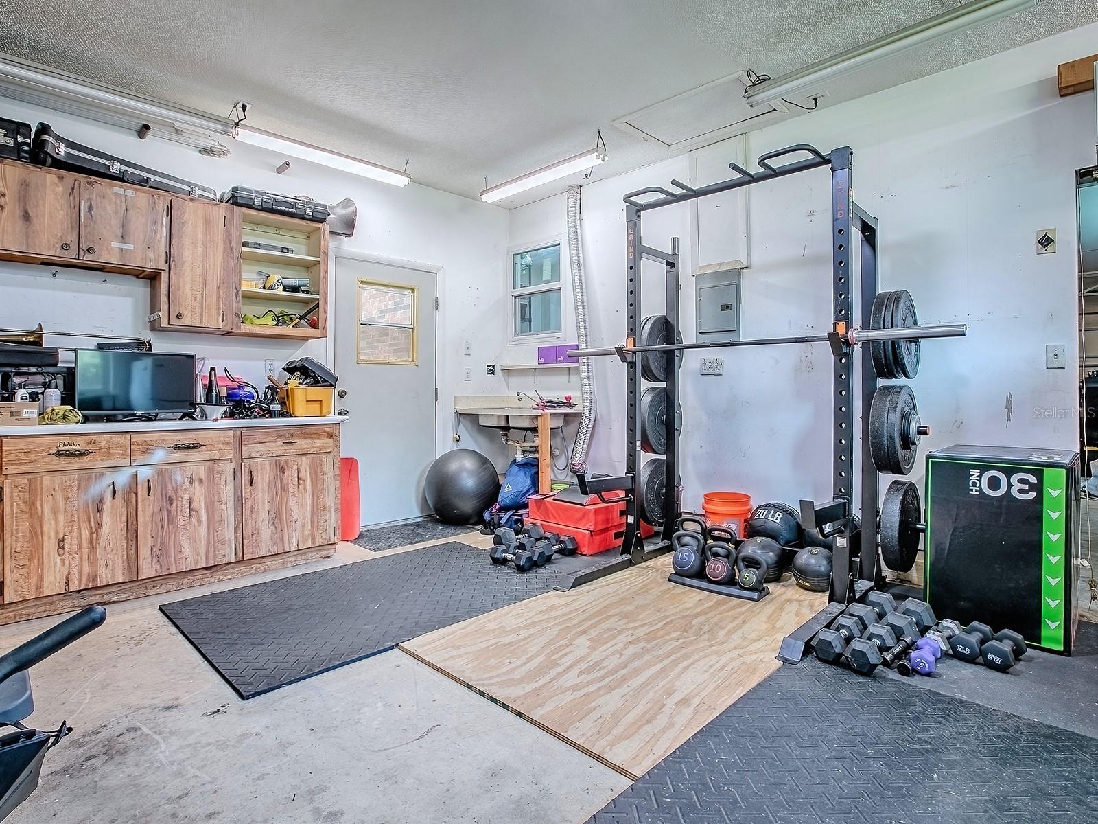 TROPICAL SHORES SUB - Residential