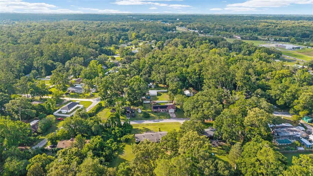 Photo of 2550 SE 67th Street, Ocala, FL 34480 (MLS # O6411117)